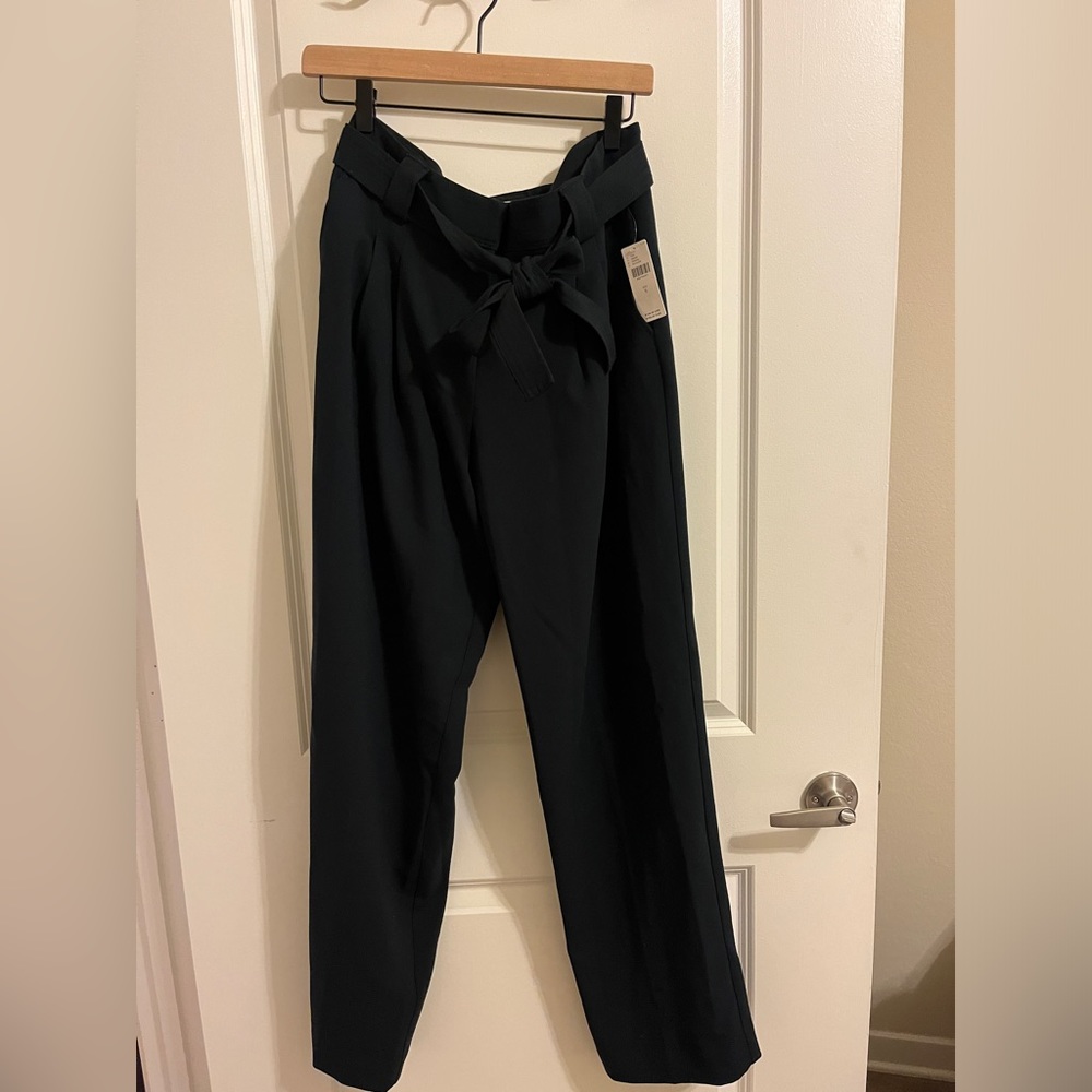 Navy Maeve Anthropologie Trousers // Size 6 // new with tags